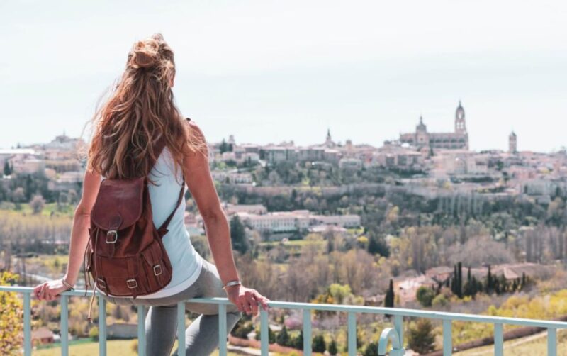 Segovia: Self-Guided Audio Tour on Your Phone - Tour Features and Highlights