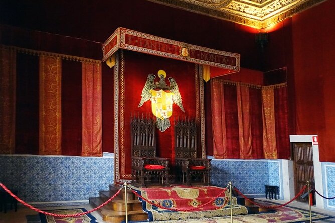 Segovia Tour With Guided Walking Tour Included - Age Restrictions and Seating