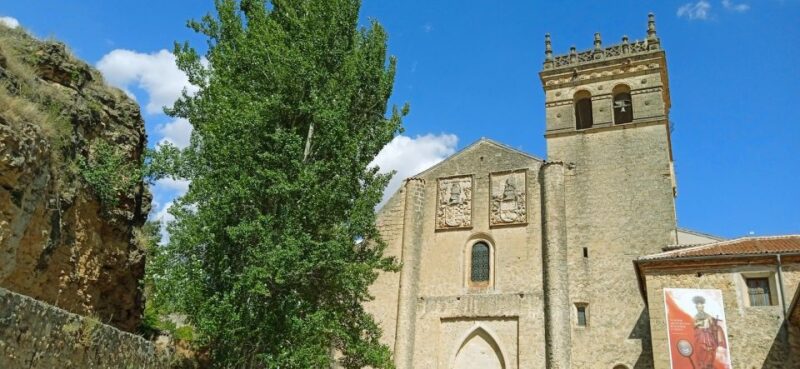 Segovia: Walking Tour With Views Eresma River Valley - Itinerary Highlights