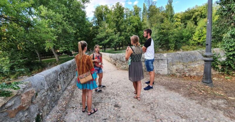 Segovia: Walking Tour With Views Eresma River Valley - Scenic Features