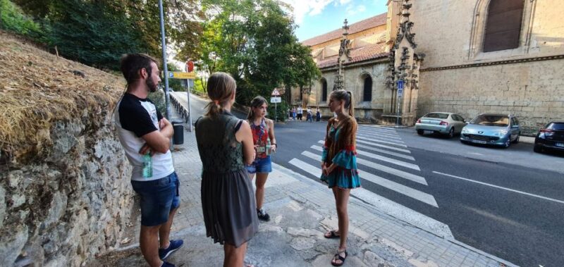 Segovia: Walking Tour With Views Eresma River Valley - Important Information