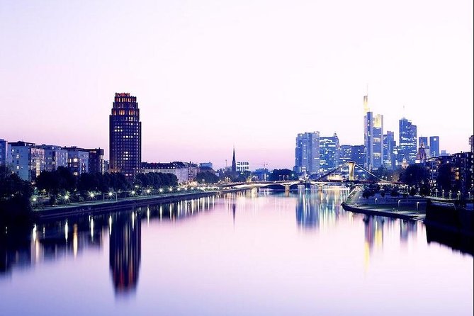 Segway Tour Frankfurt/ Minimum Number of Participants: 2 People - Included Amenities and Accessibility