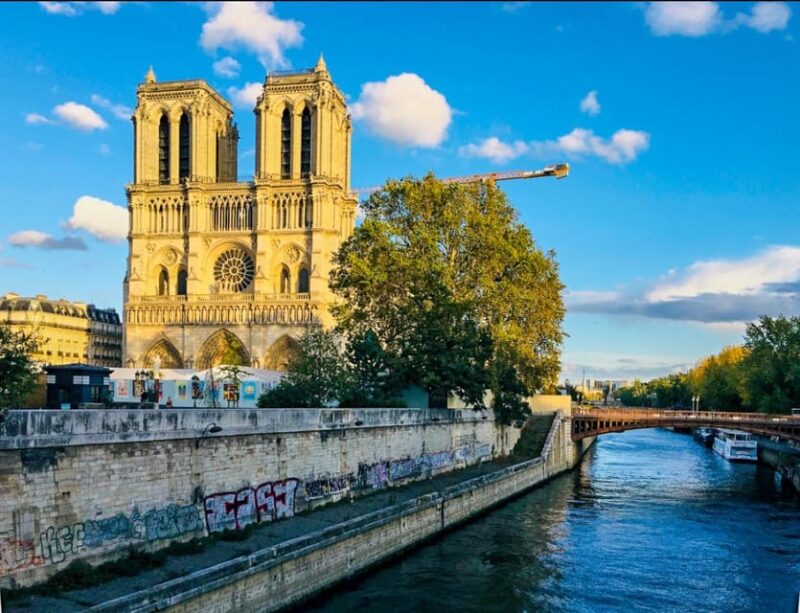 Seine River Cruise With Free Notre Dame Digital Audioguide - Experience and Highlights