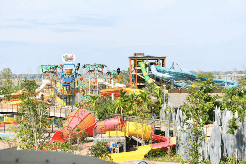 Selangor: SplashMania at Gamuda Cove - Key Points