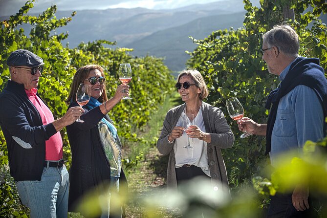 Selection Tasting | Quinta De Santa Cristina Vinho Verde - Grape Varieties and Winemaking