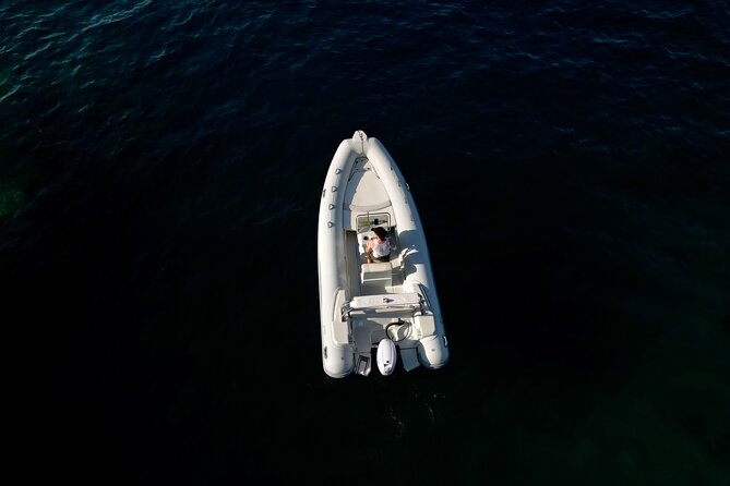 Self Drive Boat From Marina Grande Di Sorrento - Enjoying Lunch in Positano