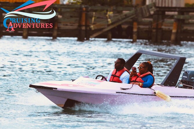Self Drive Speedboat and Swim With the Pigs - Participant Requirements