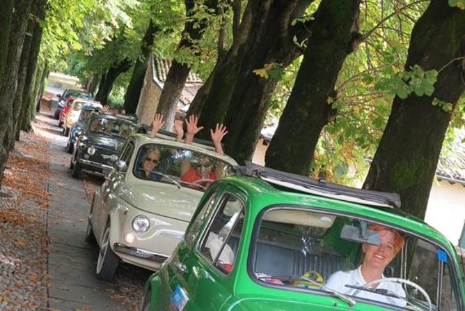 Self-Drive Vintage Fiat 500 Tour From Florence: Tuscan Villa and Gourmet Lunch - Villa Visit and Lunch