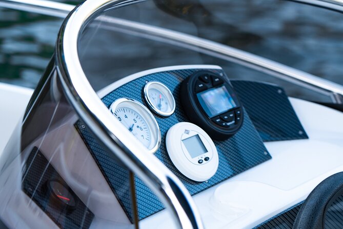 Self Driving Boats on Lake Como - Boat Design and Features
