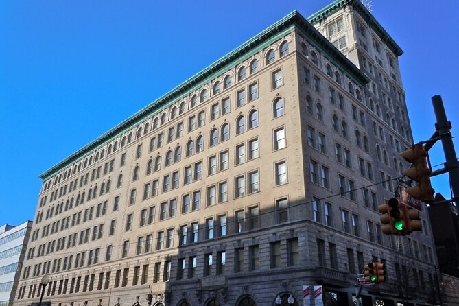 Self-Guided Adventure Hunt: Trenton Patriots & Politics - Meeting Point and Activity Details