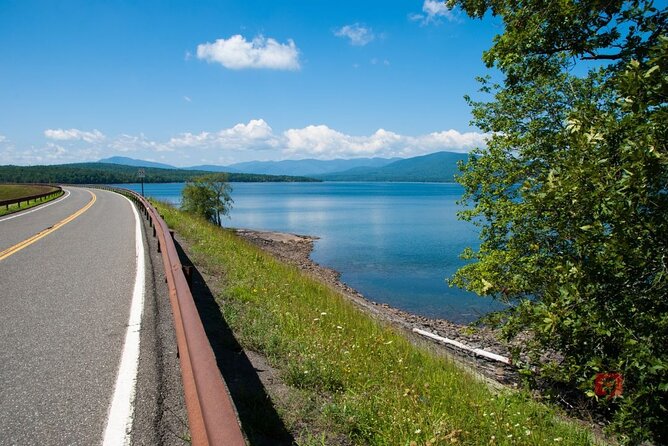 Self-Guided Audio Driving Tour in Catskills Scenic Byway - Flexible Routes