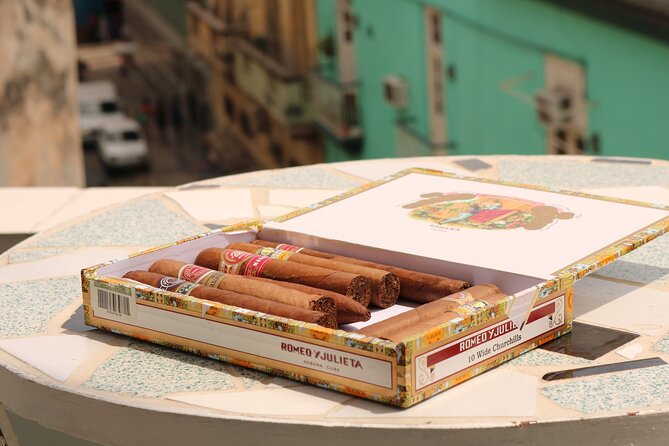 Self-Guided Audio Tour - Little Havana - Navigating the Tour