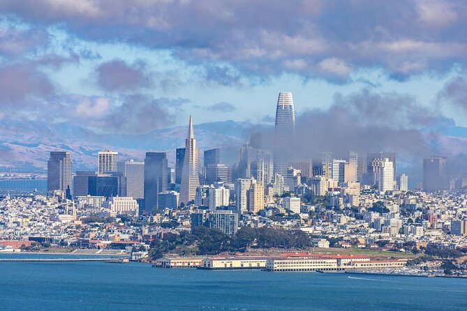 Self-Guided Audio Tour of the Golden Gate Bridge - Key Features