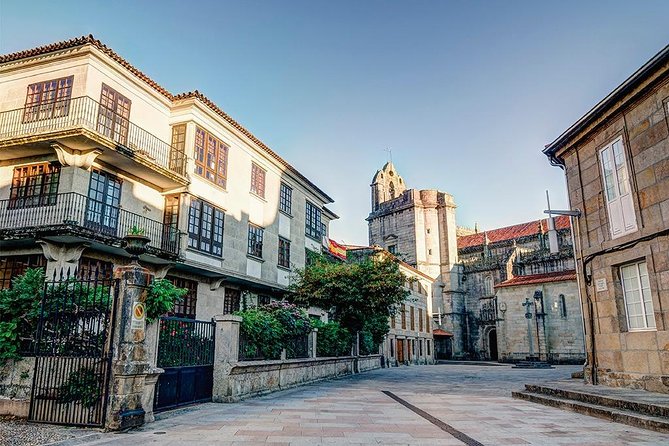 Self-Guided Audio Tour - Squares of Pontevedra - Key Tour Features