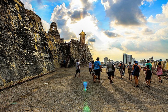 Self-Guided Audio Tour - The Great Battle: Fort of San Felipe - Navigating the Logistics