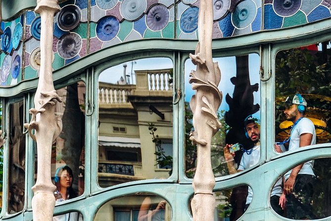 Self-Guided Audio Tour-The Surrealist Barcelona of Dalí and Gaudí - Tour Highlights and Landmarks