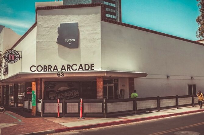 Self-Guided Bar Hunt: Cacti and Cocktails - Navigating the Tucson Bar Scene