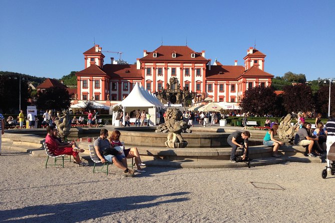 SELF-GUIDED BIKE TOUR ALONG VLTAVA RIVER- River, Parks & Beer Garden TOUR - Stopping at the Beer Garden