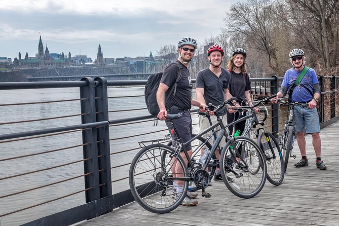 Self-Guided Biking in Ottawa-Gatineau - Meeting Point and Parking