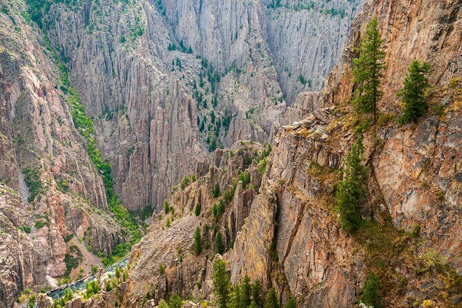 Self Guided Driving Audio Tour of Black Canyon of the Gunnison - FAQ