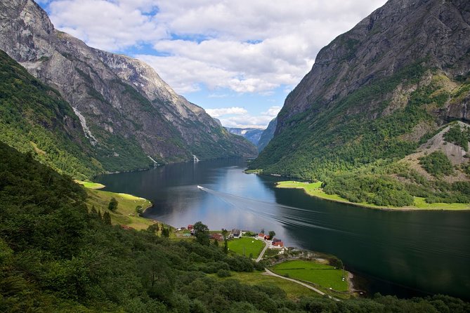 Self-Guided Full Day Round-trip From Bergen - Itinerary Details