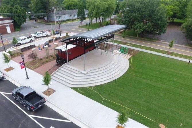 Self-Guided Huntersville Scavenger Hunt: Happy Huntersville - Exploring Huntersville Landmarks