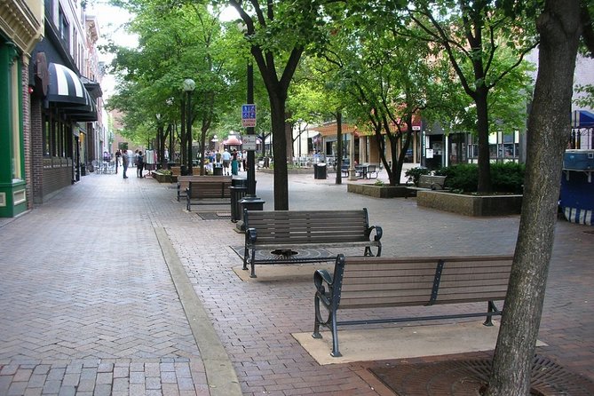 Self-Guided Iowa Scavenger Hunt: City of Literature - Preparing for the Hunt