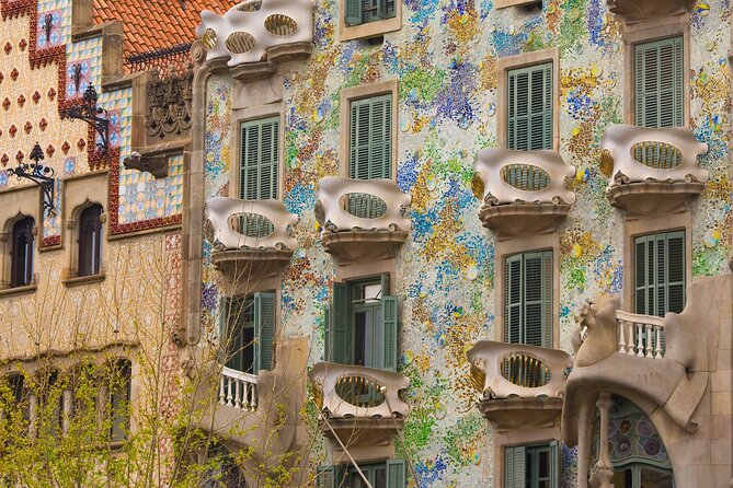 Self-Guided Private City Tour in Barcelonas Best Kept Secrets - Exploring the City