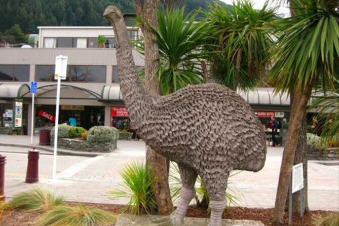 Self-Guided Queenstown Scavenger Hunt: Queenstown Take The Leap! - Key Features and Activities