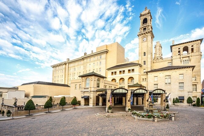 Self Guided Richmond Scavenger Hunt: City Center Spectacles - Duration and Entertainment