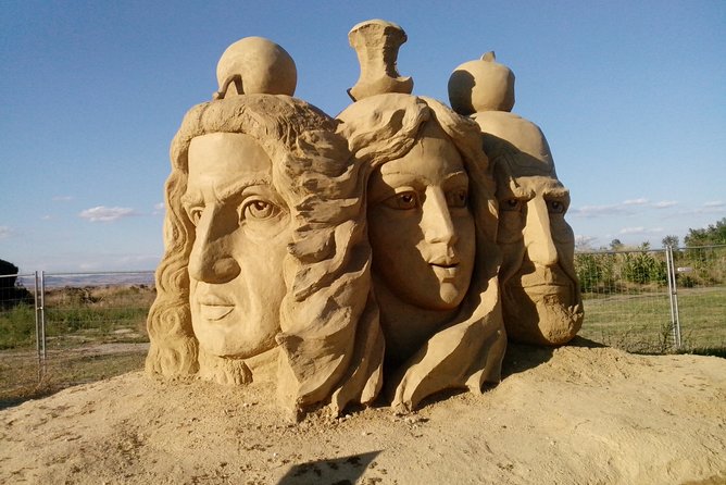 Self-Guided Sand Festival in Burgas - Digital Tour Guide