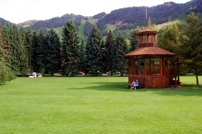 Self-Guided Scavenger Hunt: Aspen Get An "Altitude" Adjustment - Navigating the Digital Landscape