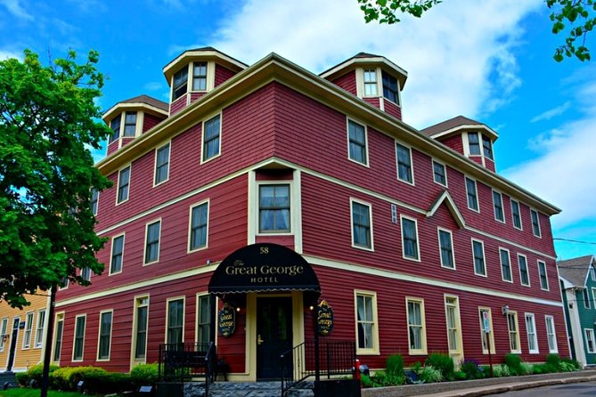 Self-Guided Scavenger Hunt: Birthplace of Confederation - Access Adventure Through Mobile App