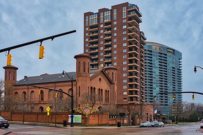 Self-Guided Scavenger Hunt: Discovering Columbus - Photos, Support, and Inclusions