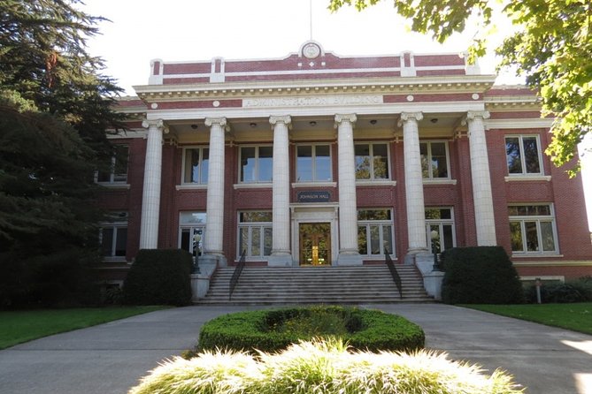 Self-Guided Scavenger Hunt: Eugene Waddle Around Campus - Frequently Asked Questions