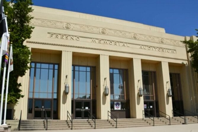 Self Guided Scavenger Hunt: Fresno Art & History - Historic Landmarks and Cultural Sites
