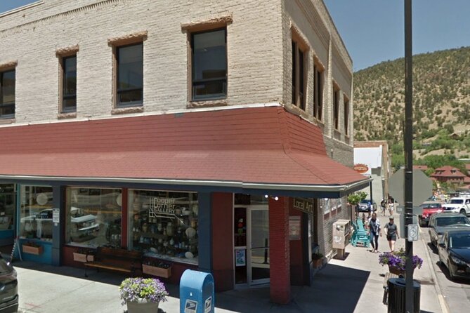 Self-Guided Scavenger Hunt: Glenwood Springs Hospitality Hunt - Navigating Through the Scavenger Hunt