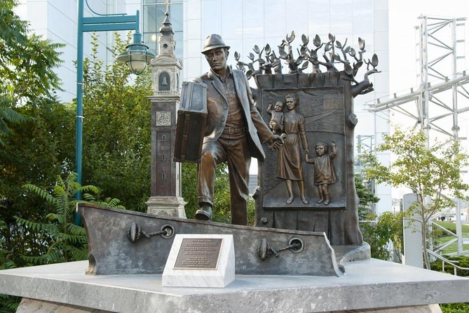 Self-Guided Scavenger Hunt: Halifax's Hopping Harbour - Key Points