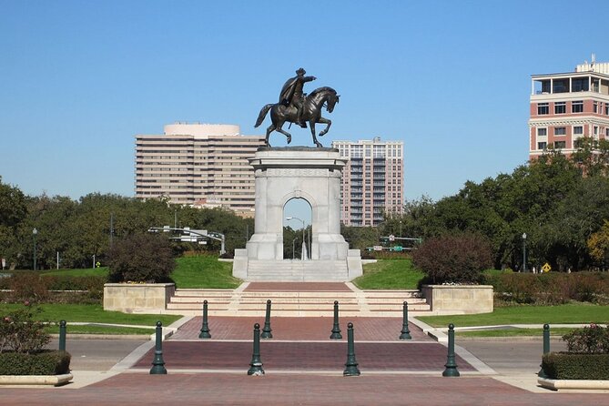 Self-Guided Scavenger Hunt: Houstons Museum District - Key Points