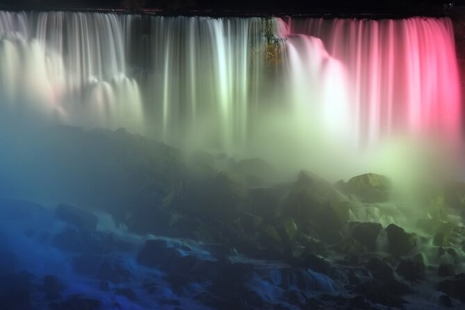 Self-Guided Scavenger Hunt: Hunt Along Niagara Falls - Learning About Local History and Nature