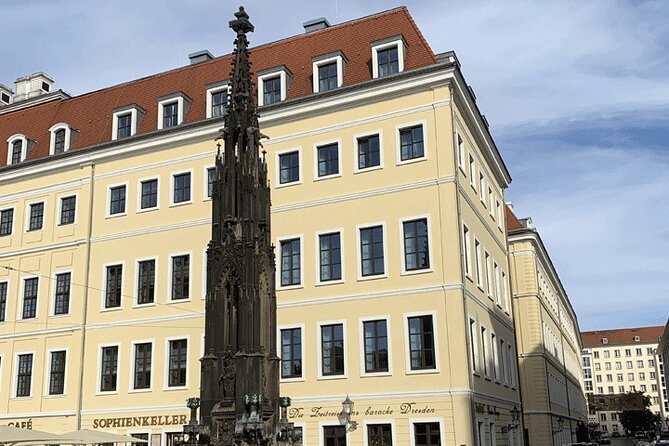 Self-Guided Scavenger Hunt in Dresden With Your Smartphone - Climb the Brühls Terrace Promenade