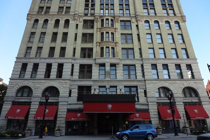 Self-Guided Scavenger Hunt: Milwaukee A Splash of Color - User Feedback and Support