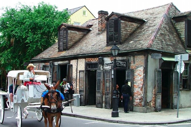 Self Guided Scavenger Hunt: New Orleans Ghost Tour - Capturing Memorable Moments