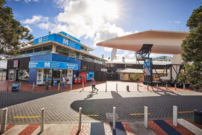 Self Guided Scavenger Hunt: Reasons To Love Auckland - Capture Memorable Moments With Friends