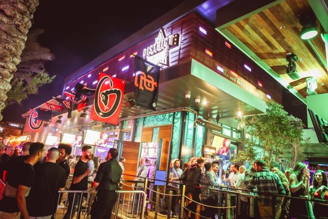 Self-Guided Scavenger Hunt: Scorching Scottsdale Bar Crawl - Solving Challenges for Points