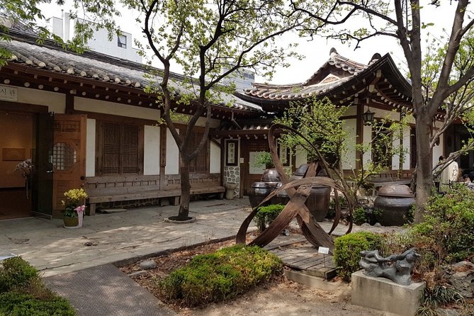 Self-Guided Scavenger Hunt: Seoul of South Korea - Inclusions and Exclusions
