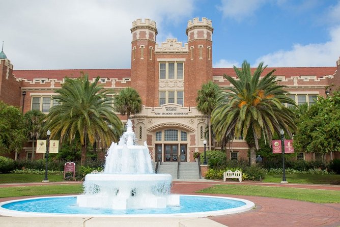 Self-Guided Scavenger Hunt: The Best of Floridas Capital - Capture the Perfect Photo