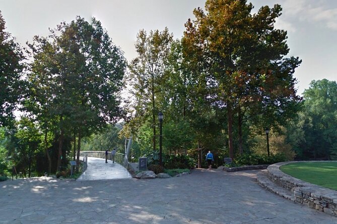 Self Guided Scavenger Hunt: The Great Greenville Gambit - Navigating the App