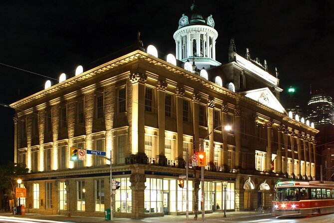 Self-Guided Scavenger Hunt: The Wonders of Old Toronto - Player Roles and Responsibilities