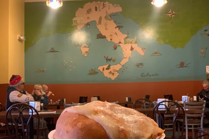 Self Guided The North End Pizza, Cannoli and Picnic Solo Walking Tour - Galleria Umberto